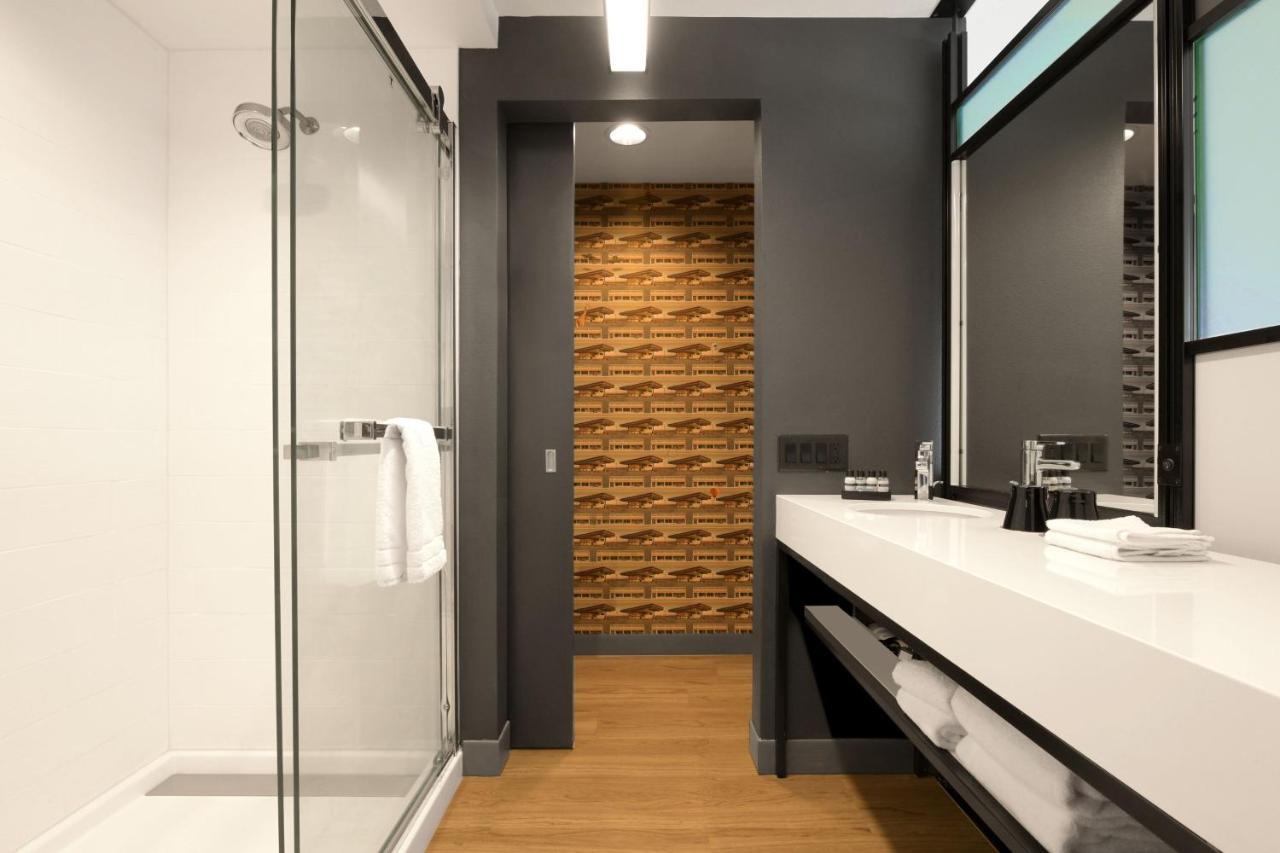 Aloft Hotel Lubbock