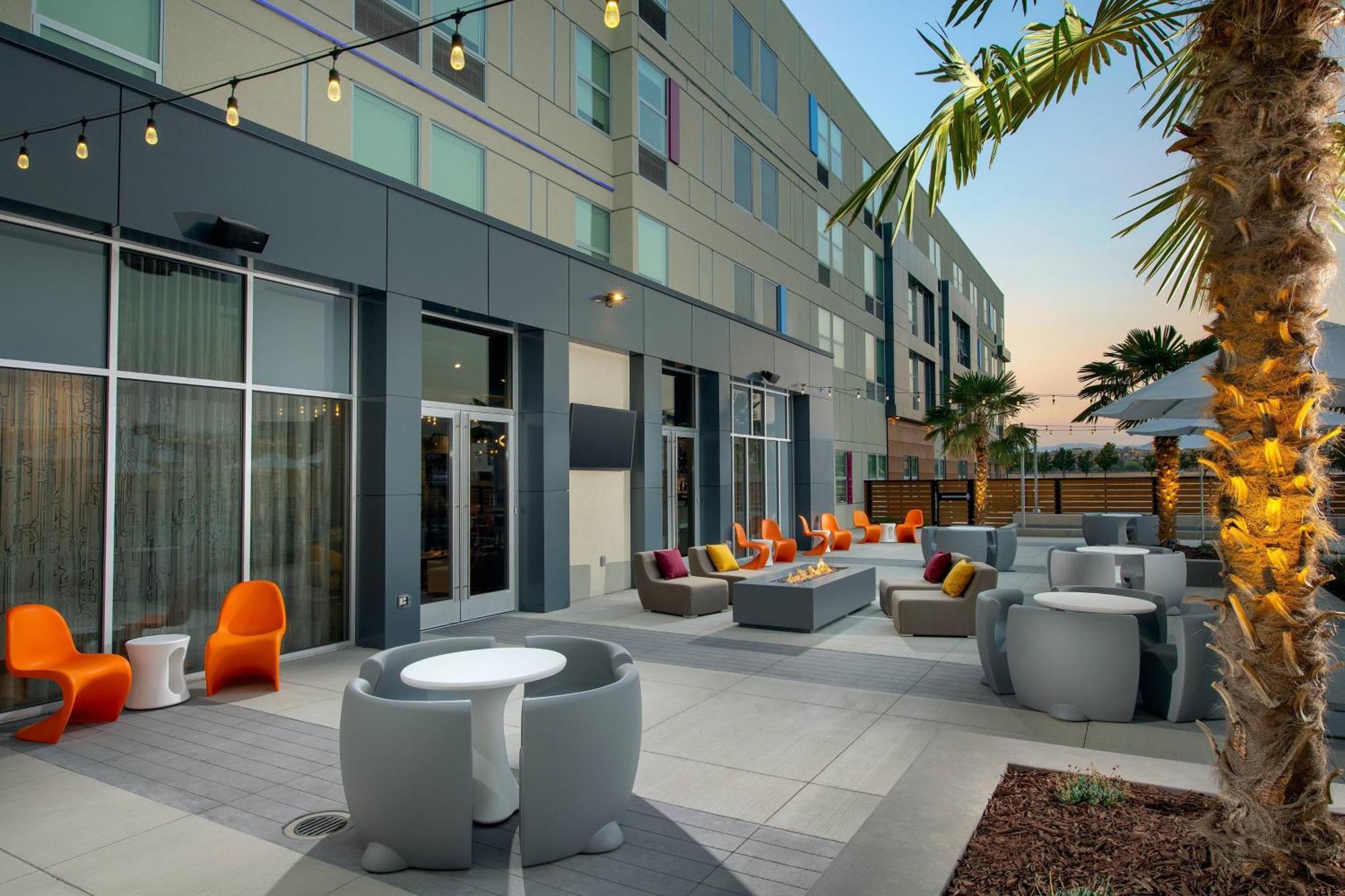 Hotel Aloft 3*